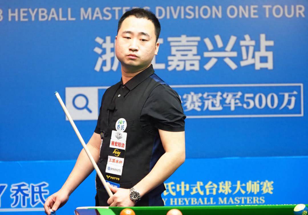 在攻防两端 在攻防两端